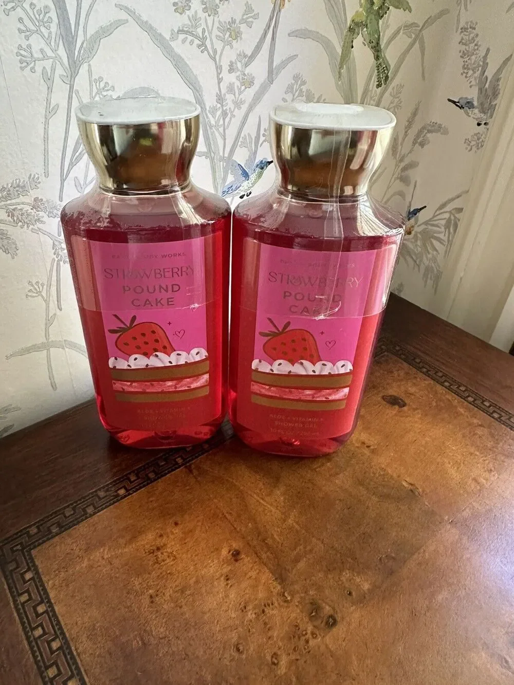 Lot Of 2 Bath& Body Works Strawberry Pond Cake Shower Gel 10 Oz New Sealed